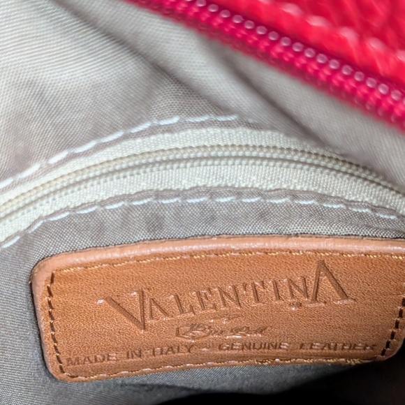 *NWT* Valentina Red Leather Crossbody Bag - Picture 6 of 9